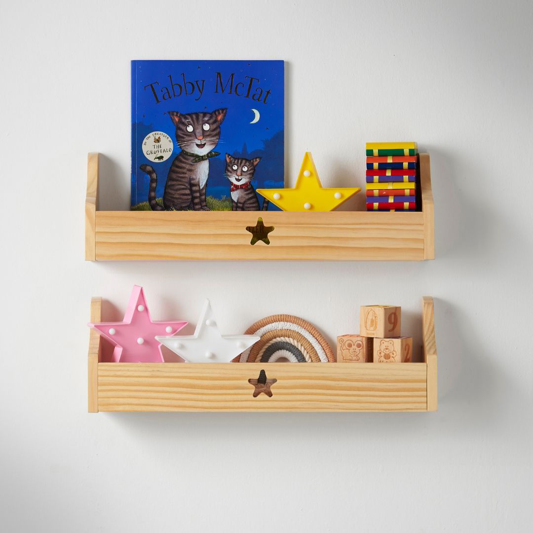 Haus Projekt Children’s Pine Star Floating Wall Shelf, 50W x 10D x 16H (cm)